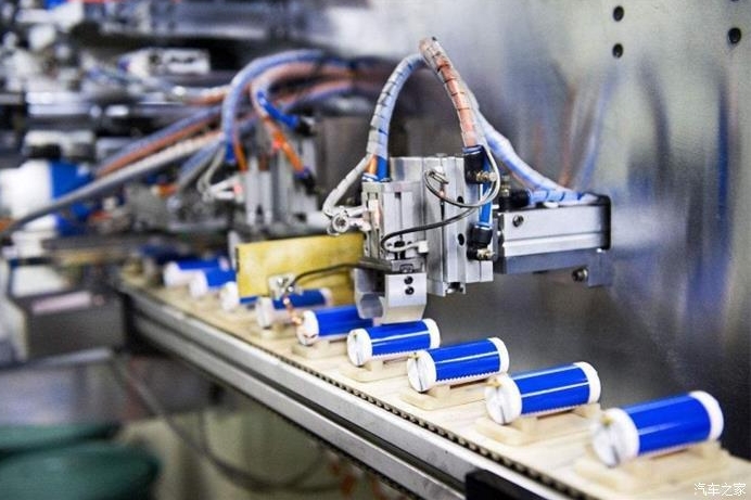 新能源汽车加速，“锂”争夺日趋激烈