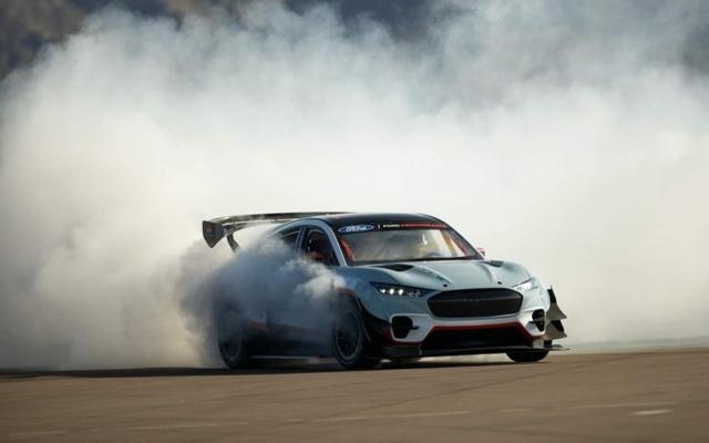 福特计划向DIYEV制造商提供关键的电动技术