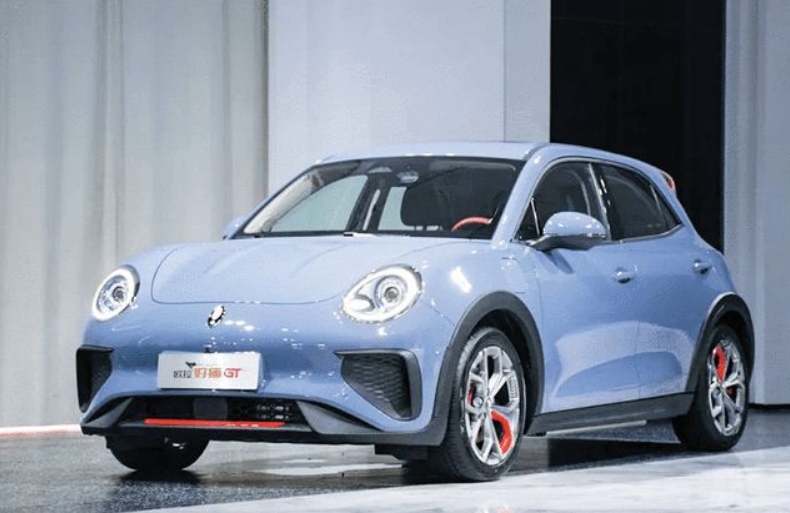 小微型电动汽车走上舞台中央