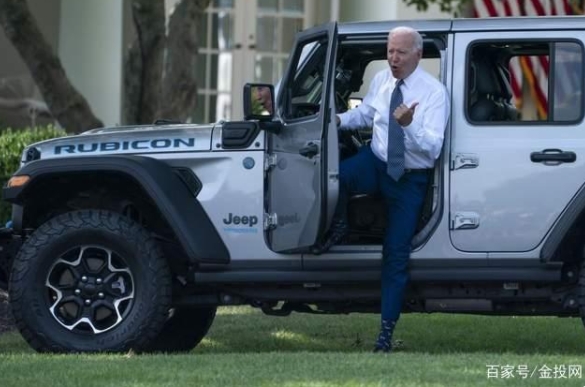 拜登为电动汽车销量设定50%的目标，去年仅占2%，能实现吗？