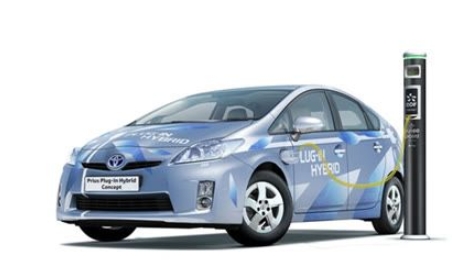 丰田汽车：计划将电动车电池成本降至一半