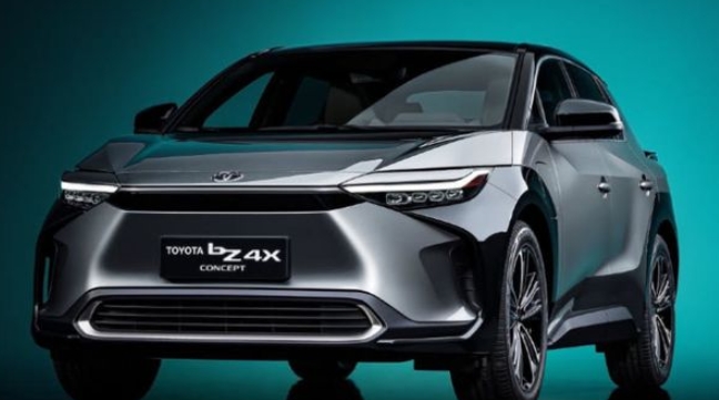 丰田汽车：计划将电动车电池成本降至一半