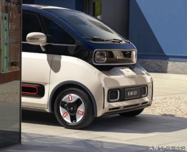 微型电动车再成热门选手，新目标：消灭老年代步车