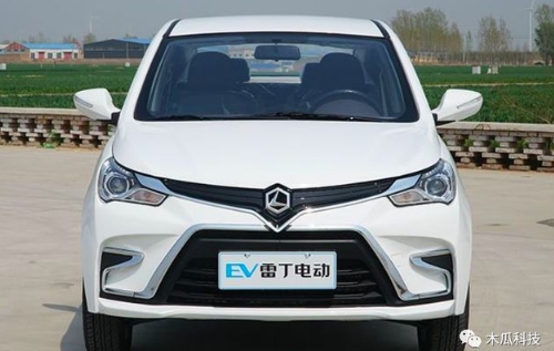 雷丁小骑士电动车测评：搭载4000W电机，空间充裕，续航150公里