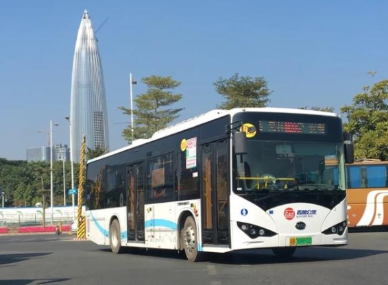 继往开来比亚迪全球第70000辆纯电动客车下线