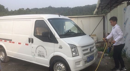 最靠谱的纯电动汽车雨季使用指南