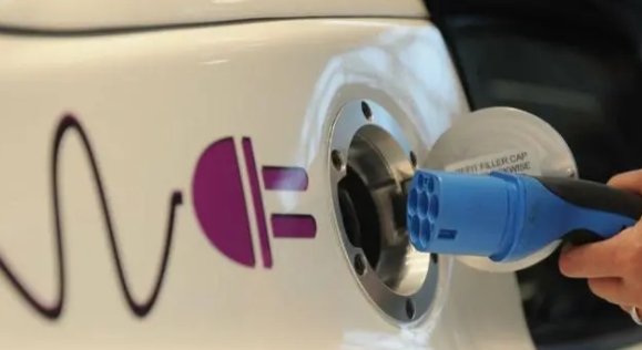 雷诺CEO：电池成本高企，短期内电动汽车的价格无法降低