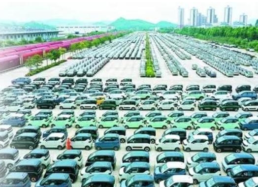广西推动优势绿色产业“走出去”新能源汽车出口跑出“加速度”