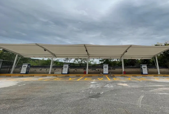 甘肃加快建设高速公路服务区充电站前九月新能源汽车充电量同比大幅增长