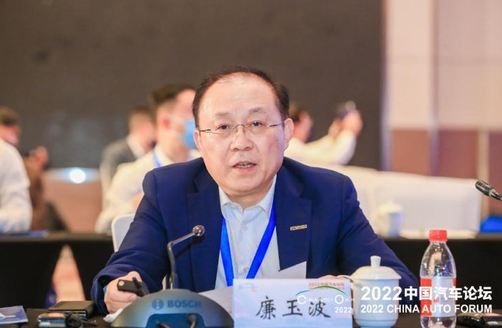 比亚迪廉玉波：智能电动汽车创新探索