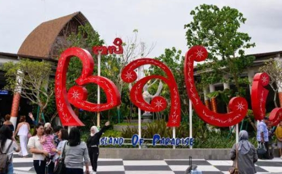 这款五菱新能源车何以成了G20峰会的“网红”|京酿馆