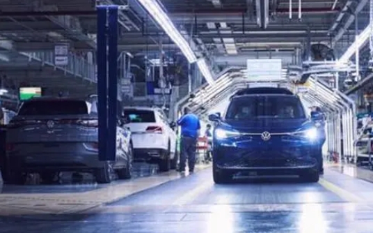 大众茨维考工厂电动汽车周产量创下新高5天生产7100辆