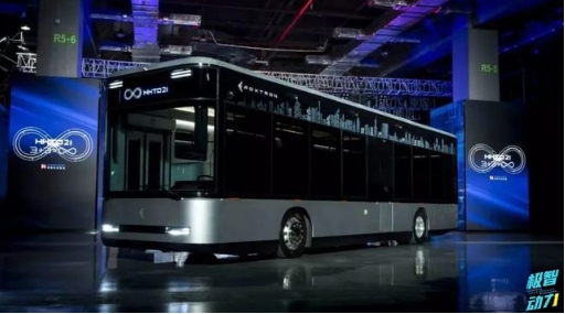 苹果造车还未成，富士康竟抢先一步！首款电动车ModelT下月交付