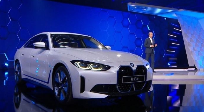 顺应电动汽车热潮宝马在日本推出全新EVi4