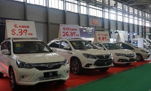 【产业力】2021年全球电动汽车销量:中国市场占一半