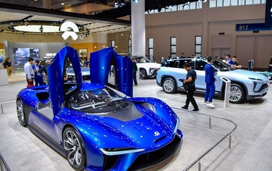 【产业力】2021年全球电动汽车销量:中国市场占一半