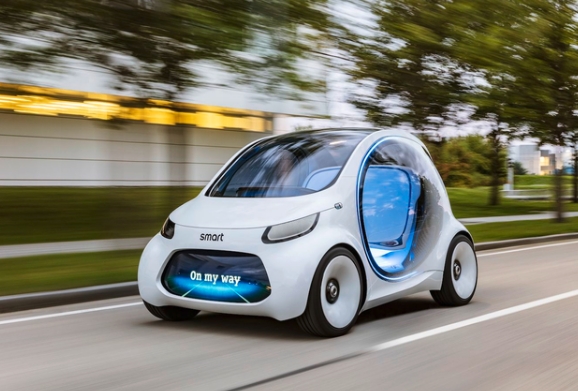 14亿国人不懂了：电动汽车和燃油汽车，到底买哪一个更划算呢？