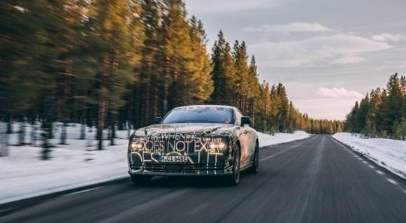拉到北极去测试劳斯莱斯首款电动车现身极寒之地：史上最严！