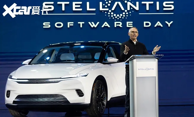 克莱斯勒将从2028年开始全面转产纯电动汽车