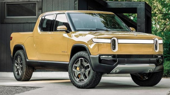 油价上涨“劝退”燃油车，电动汽车特斯拉成最大受益者