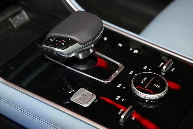 这款新能源车都能买得起，不火老百姓不同意