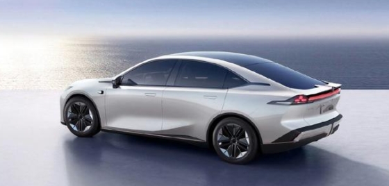 消息称长安深蓝SL03(C385)纯电动汽车将于5月30日首发