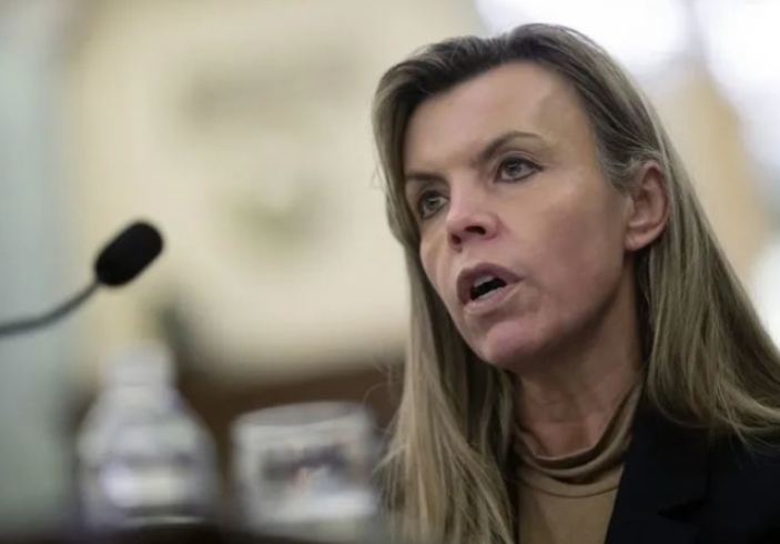 苹果聘请福特资深高管加大电动汽车开发力度