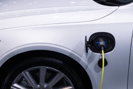 堪萨斯大学研究表明：通过点对点系统电动汽车可以在行驶过程中互相充电