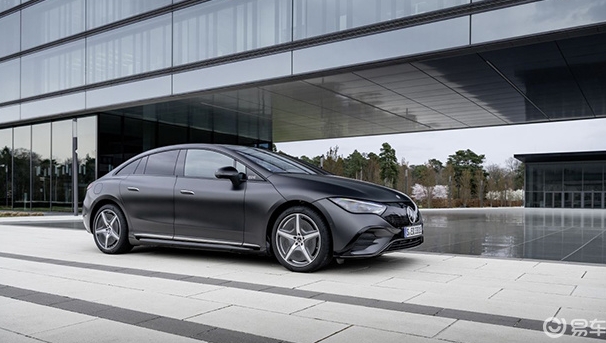 最具代表性的电动汽车奔驰EQE海外试驾