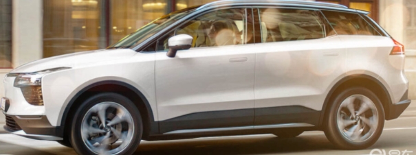 纯电SUV爱驰U5：新能源汽车领域，家庭用车的不二之选