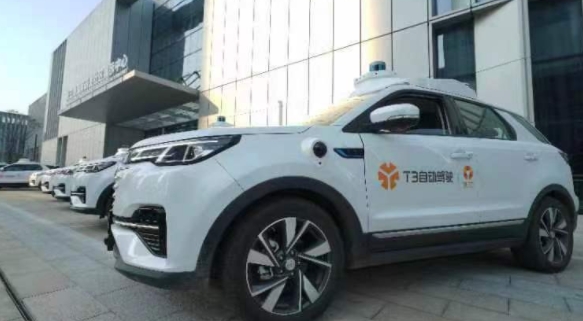 纯电动汽车进入“2035冲刺期”“国家队”全力推动出行行业新能源化