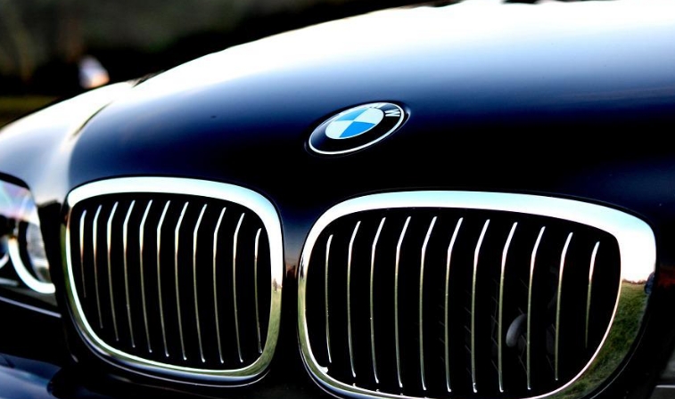 特斯拉未来劲敌！宝马计划与韩厂合作：全面发力电动汽车