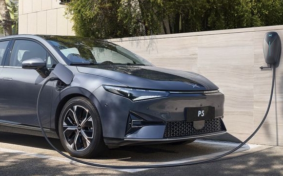 我国汽车驾驶人数量达4.54亿新能源汽车超1000万辆