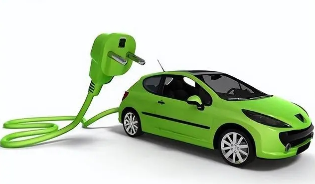 我国新能源汽车保有量达1310万辆同比增长67.13%