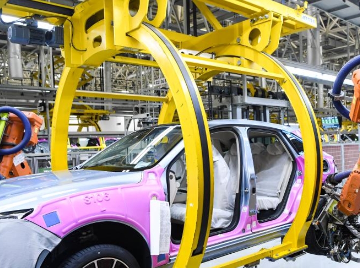 报告预计2025年国内增程式电动汽车销量有望突破50万辆