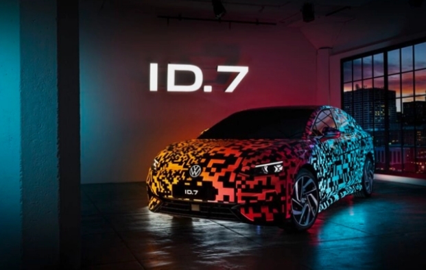 大众ID.7高端纯电动汽车亮相，将于今年秋季量产