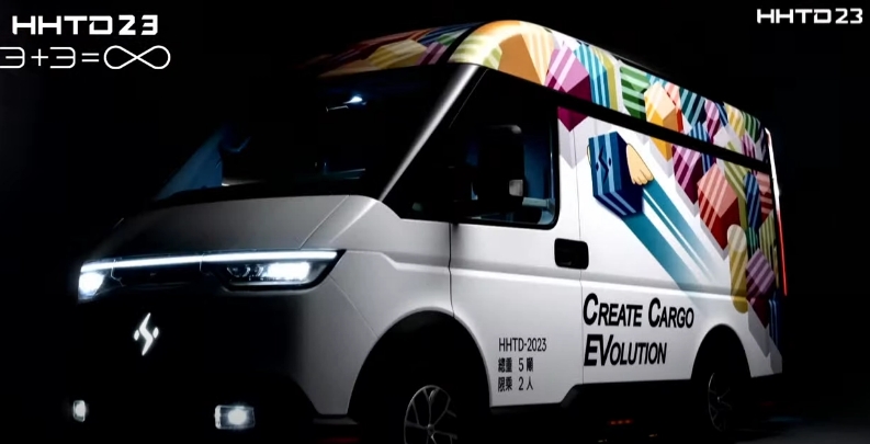 富士康推出量产版ModelB电动汽车和商务车ModelN