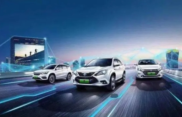 中国新能源汽车市场迎来的爆发：比亚迪再次位居第一！