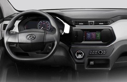 看完电动新能源汽车报价，不知道选凯马锐捷ES26还是上汽大通MAXUSEV30？对比来了！