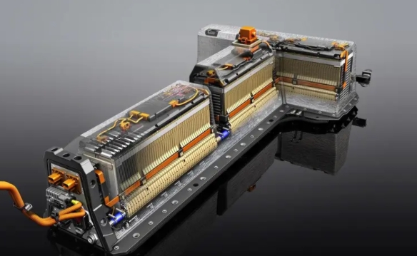 新能源车的电池能用多长时间？更换一个多少钱？算给你看