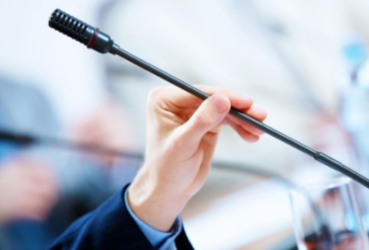 美国考虑提高对中国电车关税中方回应