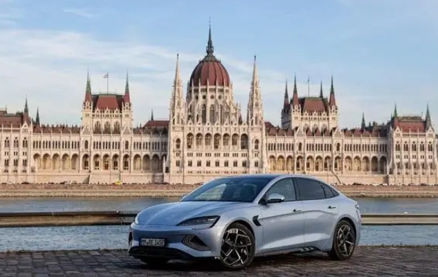 新能源时代来临，中国新能源汽车市场崛起，势不可挡