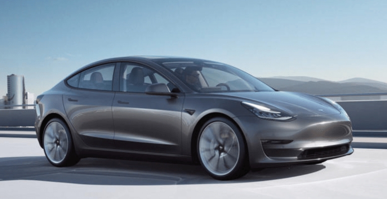 特斯拉降价后销量激增，电动汽车价格战时代即将到来？