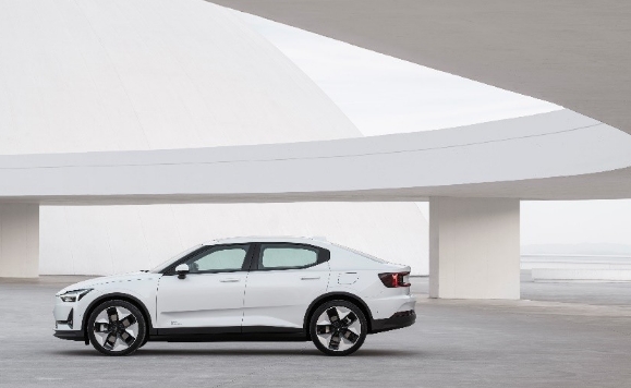全新极星2（Polestar2）电动汽车正式上市，星光熠熠，蓄满电力！