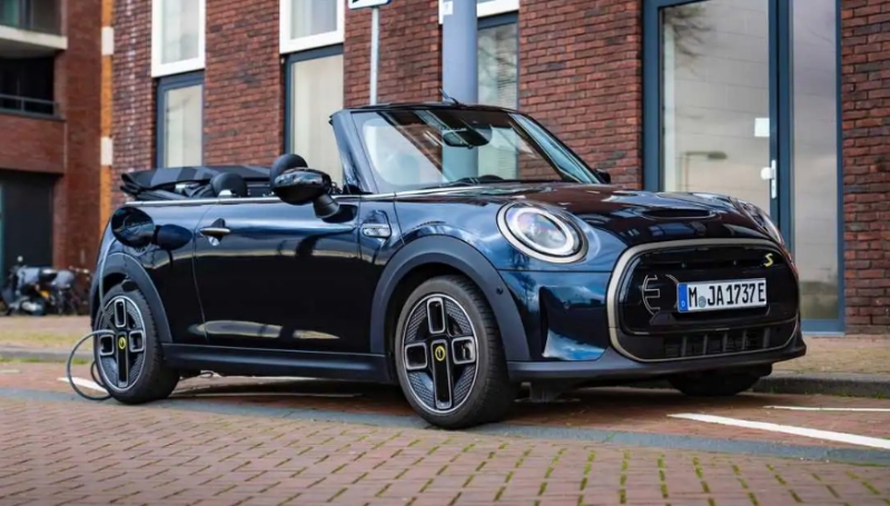 仅限欧洲的MiniElectricConvertible将在中国首次亮相