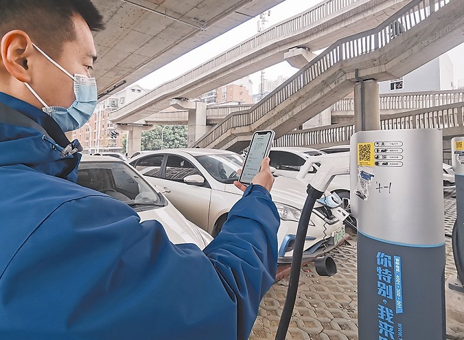 青海省西宁市市场监管局开展电动汽车充电桩计量监督检查
