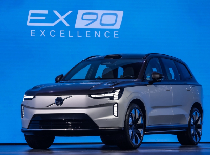 沃尔沃EX90Excellence是中国首款纯电动豪华轿车