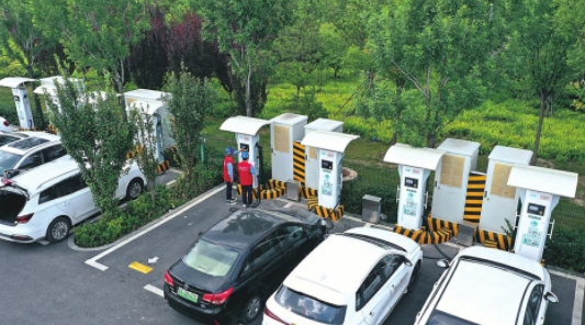 【加快充电换电设施建设促进电动汽车产业发展】我省三大举措助力充（换）电基础设施建设