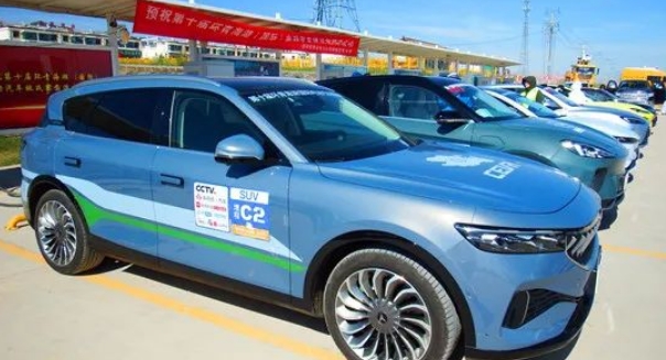 第十届环青海湖（国际）电动汽车挑战赛展开外观设计评测