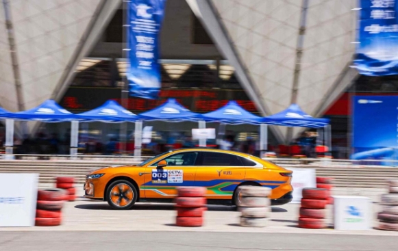 环青海湖电动汽车挑战赛落幕东风旗下岚图追光成大赢家